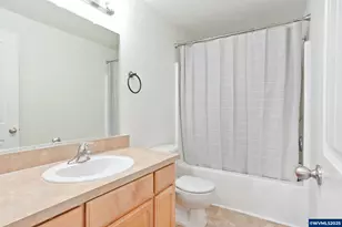 1748 Salmon River St NW, Salem, OR 97304 - Photo 24