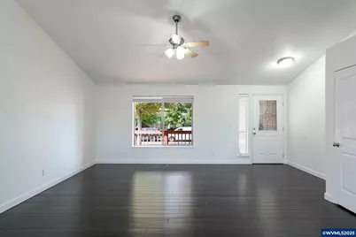 1748 Salmon River St NW, Salem, OR 97304 - Photo 6