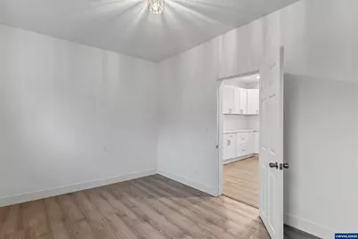 2397 Hazel Av NE, Salem, OR 97301 - Photo 16