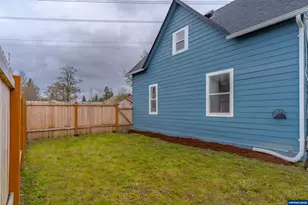 2397 Hazel Ave NE, Salem, OR 97301 - Photo 30