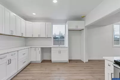 2397 Hazel Av NE, Salem, OR 97301 - Photo 12