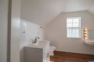 740 Main St, Aumsville, OR 97325 - Photo 32