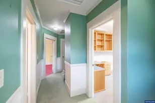 317 9th Av SW, Albany, OR 97321 - Photo 18