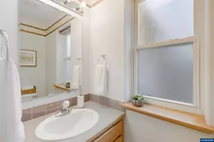 2367 Wilark Dr NW, Salem, OR 97304 - Photo 20