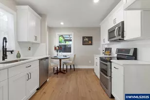 585 Jefferson St NE, Salem, OR 97301 - Photo 12