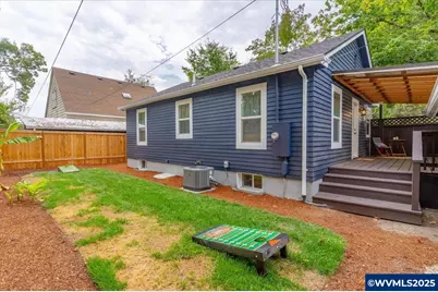 585 Jefferson St NE, Salem, OR 97301 - Photo 32