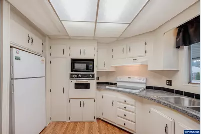 6795 Fairway Av SE #6795, Salem, OR 97306 - Photo 14