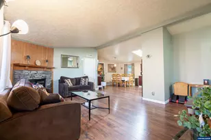 11105 Main St NE, Donald, OR 97020 - Photo 6