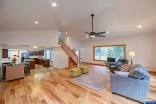 2314 Beaumont Ln NW, Albany, OR 97321 - Photo 8