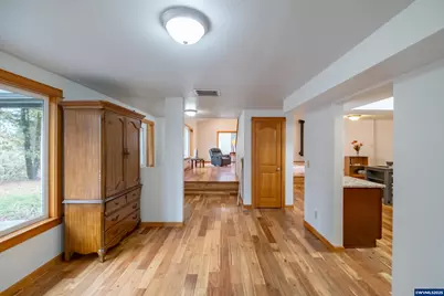 2314 Beaumont Ln NW, Albany, OR 97321 - Photo 6