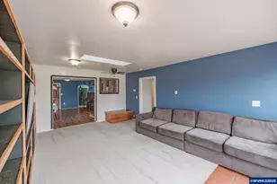 8100 Buena Vista Rd, Independence, OR 97351 - Photo 12