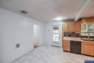 8100 Buena Vista Rd, Independence, OR 97351 - Photo 24