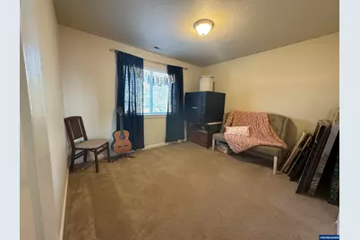 2719 Bald Eagle Av NW, Salem, OR 97304 - Photo 18