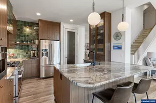 493 NW Crater Lk Dr, Dallas, OR 97338 - Photo 28