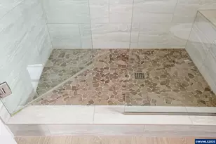 493 NW Crater Lk Dr, Dallas, OR 97338 - Photo 42