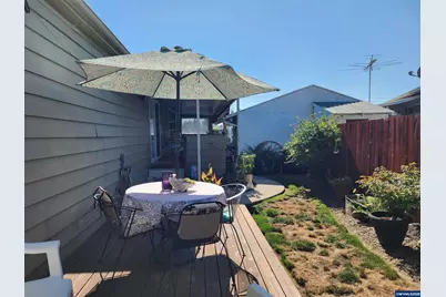 5422 Portland Rd NE #127, Salem, OR 97305 - Photo 30