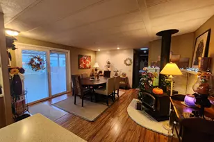 5422 Portland Rd NE, Salem, OR 97305 - Photo 20