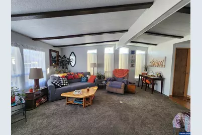 5422 Portland Rd NE #127, Salem, OR 97305 - Photo 10