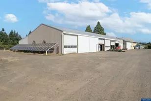 21988 Case (21938-22068) Rd, Aurora, OR 97002 - Photo 20