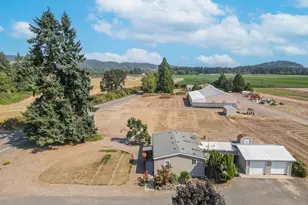 21988 Case (21938-22068) Rd, Aurora, OR 97002 - Photo 28