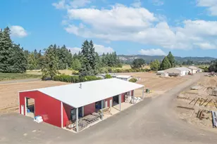 21988 Case (21938-22068) Rd, Aurora, OR 97002 - Photo 14