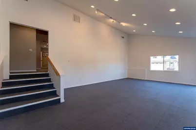 990 Pippa Ln, Philomath, OR 97370 - Photo 12