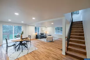 43083 Island Inn Dr, Lebanon, OR 97355 - Photo 12