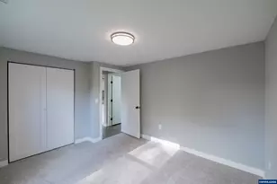 995 Fairview Ave SE, Salem, OR 97302 - Photo 12