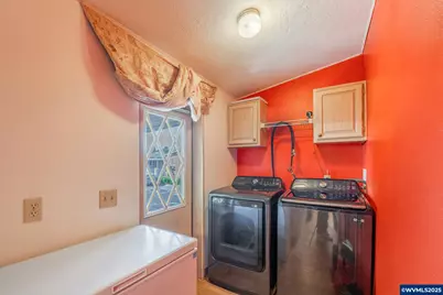 5064 Silver Lp NE, Salem, OR 97305 - Photo 14