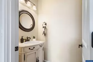 2716 Old Farm Ave NW, Salem, OR 97304 - Photo 20