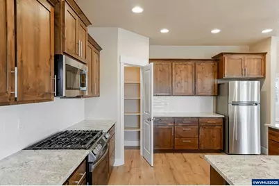 708 NW George Ct, Sublimity, OR 97385 - Photo 14