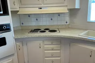 5422 Portland #24 Rd NE, Salem, OR 97305 - Photo 6