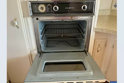 5422 Portland #24 Rd NE, Salem, OR 97305 - Photo 8