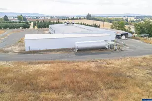 595 N Fir Villa Rd, Dallas, OR 97338 - Photo 6