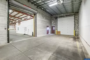 595 N Fir Villa Rd, Dallas, OR 97338 - Photo 18