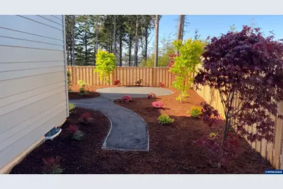 723 SE 42nd Pl, Newport, OR 97366 - Photo 34