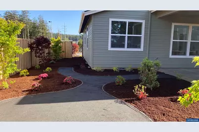 723 SE 42nd Pl, Newport, OR 97366 - Photo 36