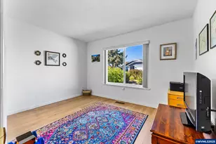 3318 Oakcrest Dr NW, Salem, OR 97304 - Photo 18