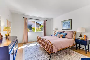 3318 Oakcrest Dr NW, Salem, OR 97304 - Photo 14