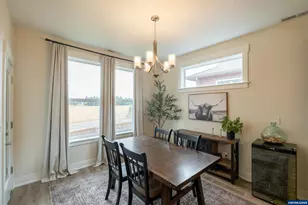 593 NE Evergreen Ave, Dallas, OR 97338 - Photo 30