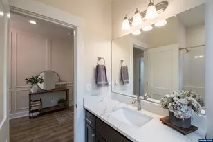 593 NE Evergreen Ave, Dallas, OR 97338 - Photo 18