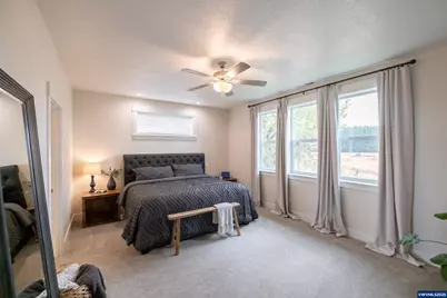 593 NE Evergreen Av, Dallas, OR 97338 - Photo 32