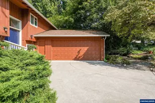 3908 SE Arbor Ct, Hillsboro, OR 97123 - Photo 6