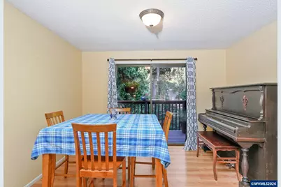 3908 SE Arbor Ct, Hillsboro, OR 97123 - Photo 12