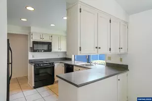 4366 Alderbrook Ave SE, Salem, OR 97302 - Photo 12