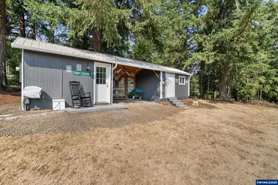 30402 Townsend Rd, Lebanon, OR 97355 - Photo 36