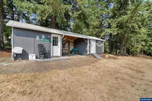 30402 Townsend Rd, Lebanon, OR 97355 - Photo 36