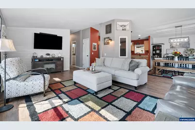 30402 Townsend Rd, Lebanon, OR 97355 - Photo 6