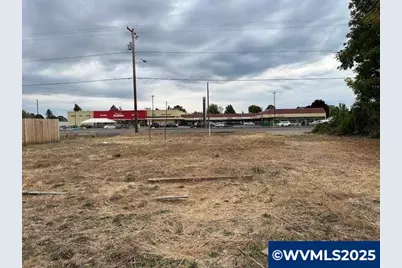 1717 Main St, Philomath, OR 97370 - Photo 10