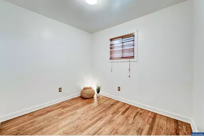 488 B St, Independence, OR 97351 - Photo 18